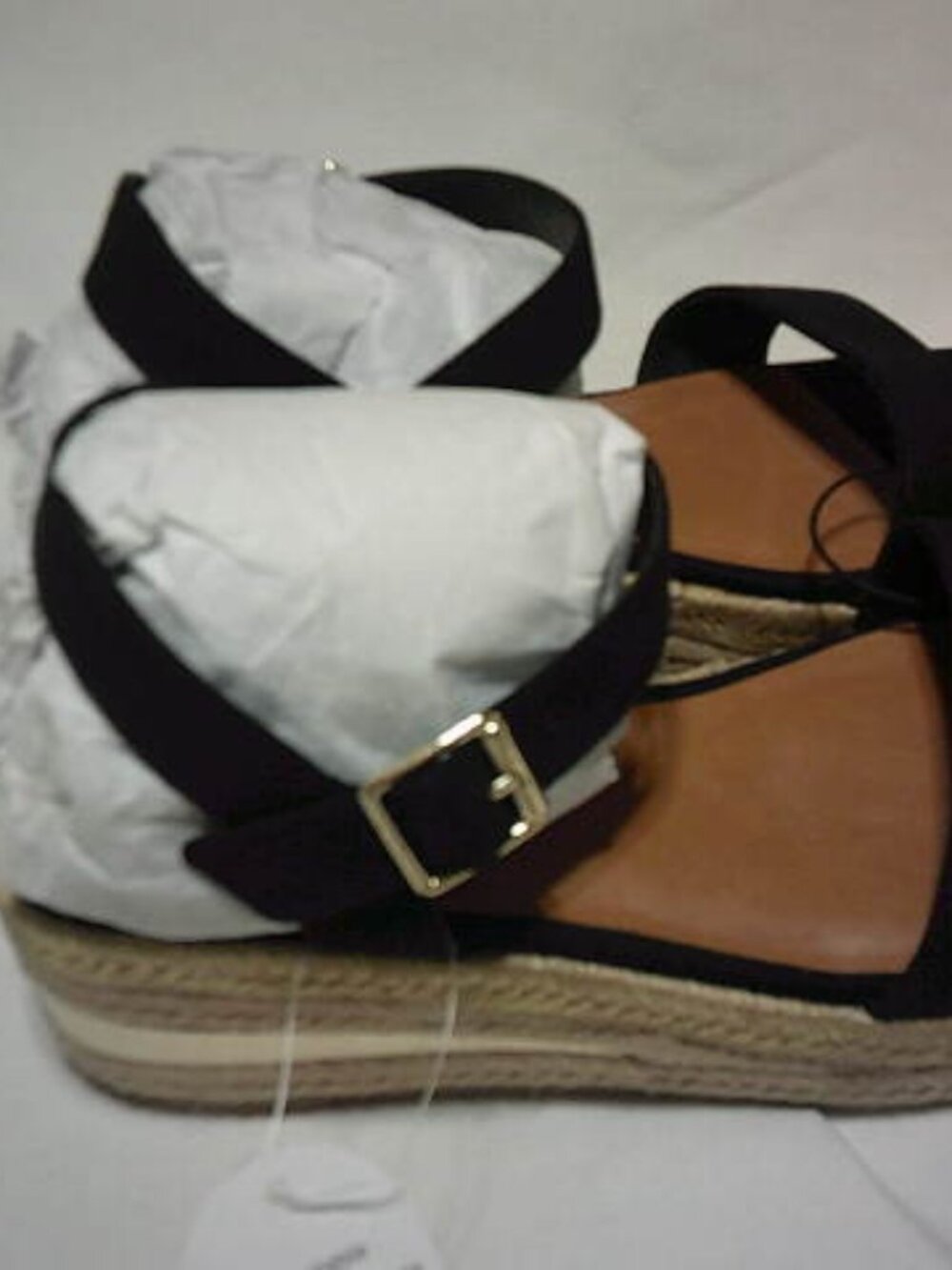 NEW WONDER NATION SIZE 3 BLK TEXTURE WEDGE SANDALS STRAPY SUEDE DESIGN BUCKLE